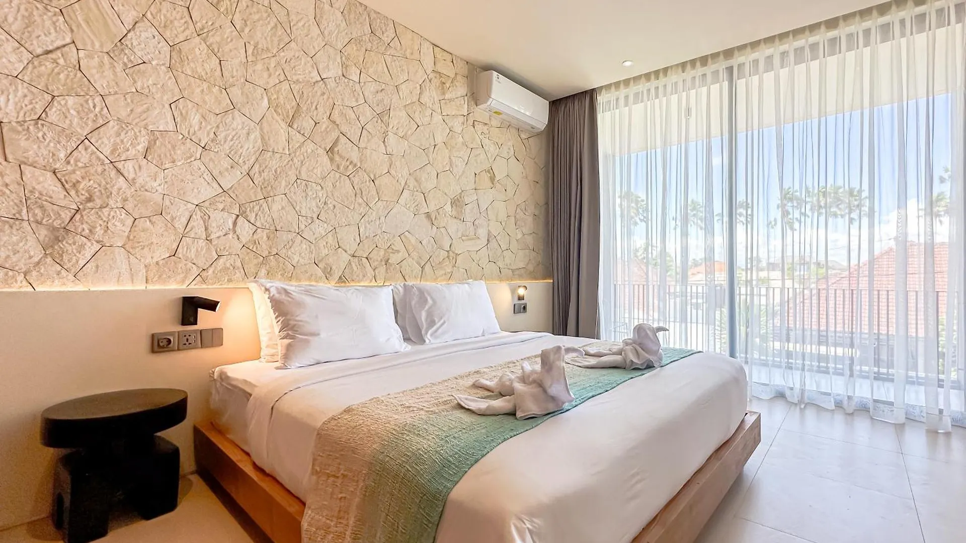 Saint Cloud Villa Canggu   Canggu (Bali)